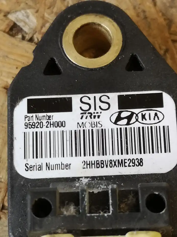 Kia Ceed (2006 - 2010) 959202H000 Датчик удара SRS — фото 2