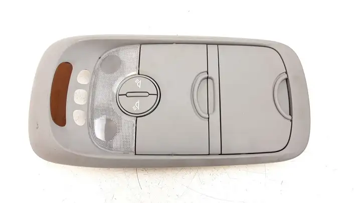 Kia Sorento (2006 - 2009) 0K53E51410 Передняя подсветка — фото 1