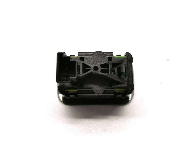 Tesla Model X (2015 - 2021)  A2049058202 Кнопка стеклоподъемников