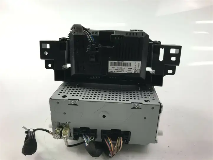 Ford Focus (2011 - 2015) F1BT18C815GL Блок Hi-Fi аудиосистемы — фото 3