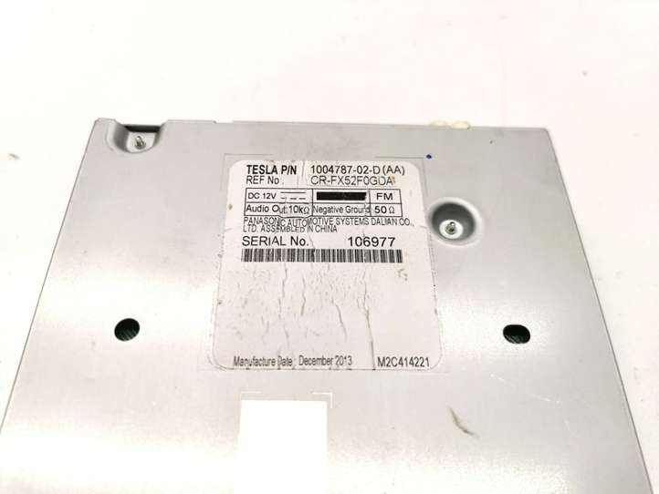 Tesla Model S (2012 - 2016)  1004787-02-D Радио/ проигрыватель CD/DVD / навигация