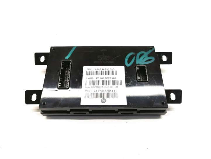 Tesla Model X (2015 - 2021)  6007366-00-D Модуль блока управления кондиционером