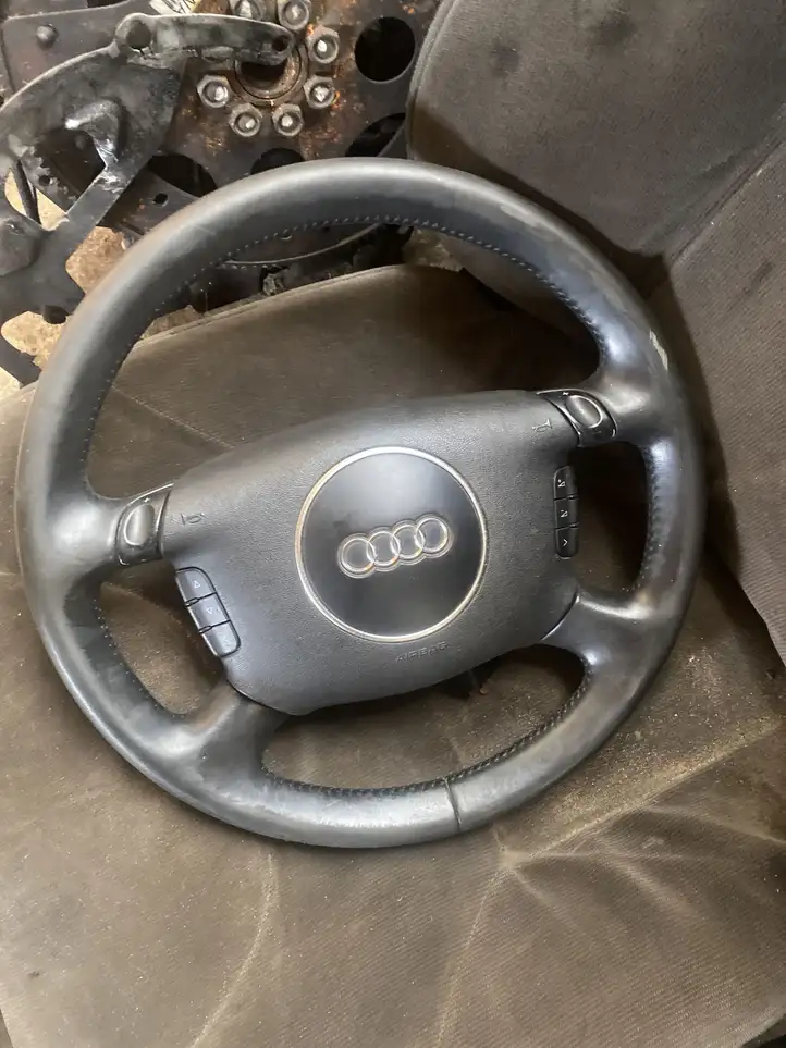 Audi A6 S6 C5 4B (2001 - 2004) Руль — фото 1