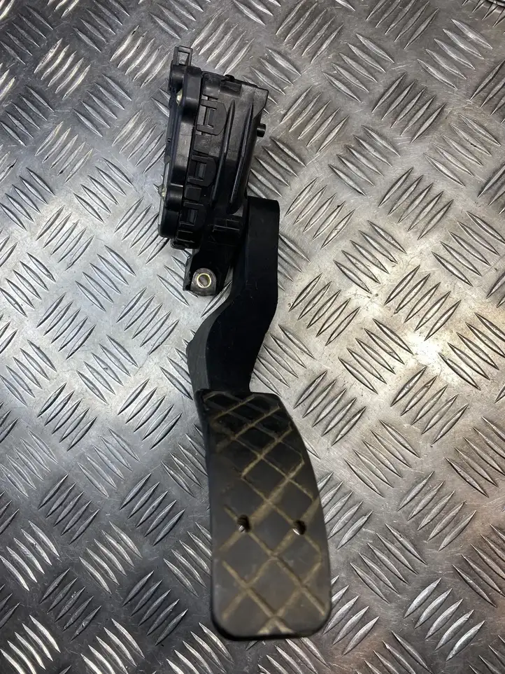 Audi A3/S3 8L (2000 - 2003) 1J1721503H Педаль акселератора — фото 7
