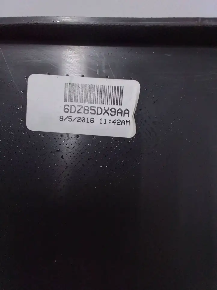 Dodge Durango (2013 - ) 6DZ85DX9AA Крышка ящика аккумулятора — фото 2