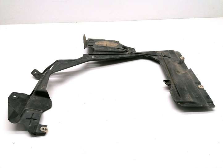BMW 2 F45 (2014 - 2021)  7290812 Защита дна багажника