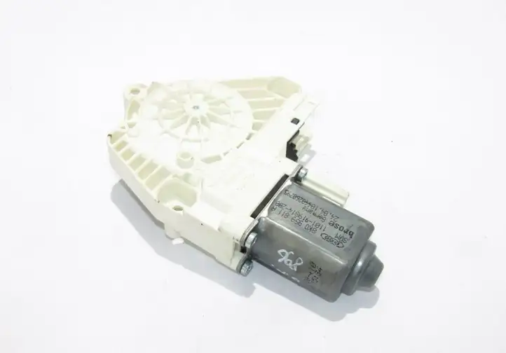 Audi A4 S4 B8 8K (2007 - 2011) Стеклоподъемник задней двери — фото 3