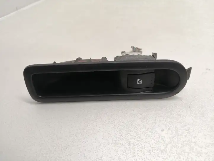 Renault Scenic II - Grand scenic II (2003 - 2006) 156013870 Блок кнопок стеклоподъемников — фото 1