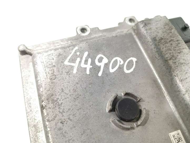 Dacia Logan II (2012 - 2020)  237103008R Блок управления двигателя