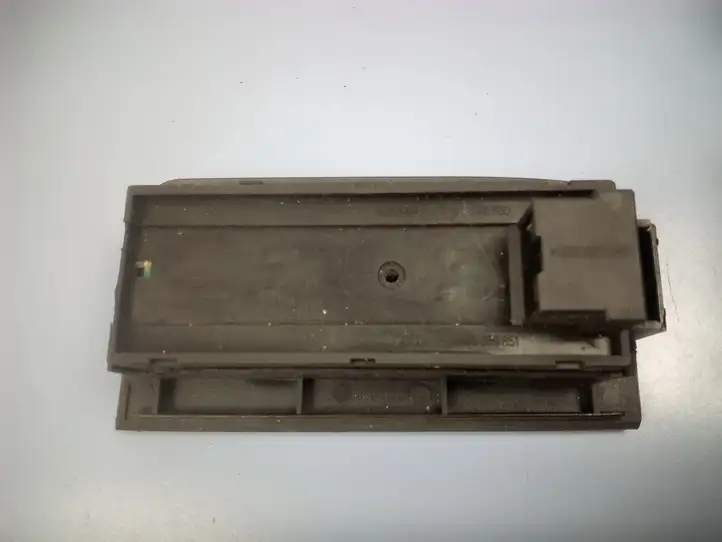 Audi A6 S6 C5 4B (2001 - 2004) 4B0959851 Кнопка стеклоподъемников — фото 3