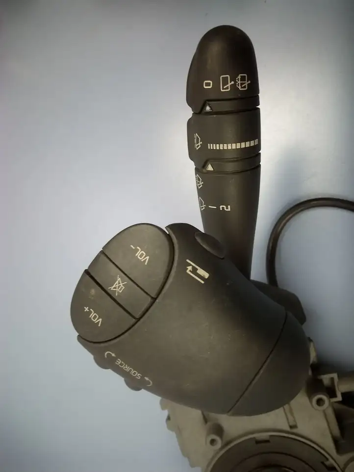 Renault Scenic I (1996 - 2003) 7700428198 Переключатель стеклоочистителей — фото 3