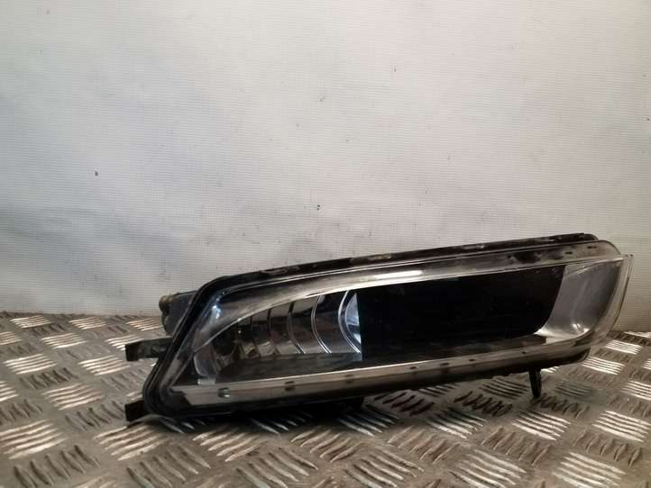 Volkswagen Passat CC (2012 - 2017)  3C8941700 Передняя противотуманная фара