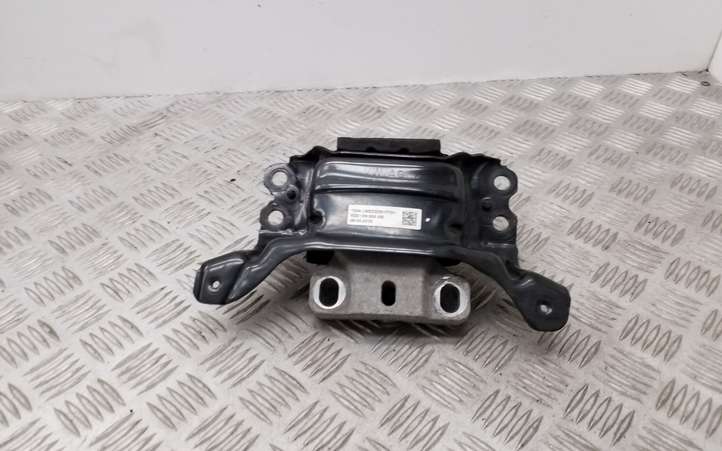Volkswagen PASSAT B8 (2015 - )  5Q0199555AB Подушка коробки передач