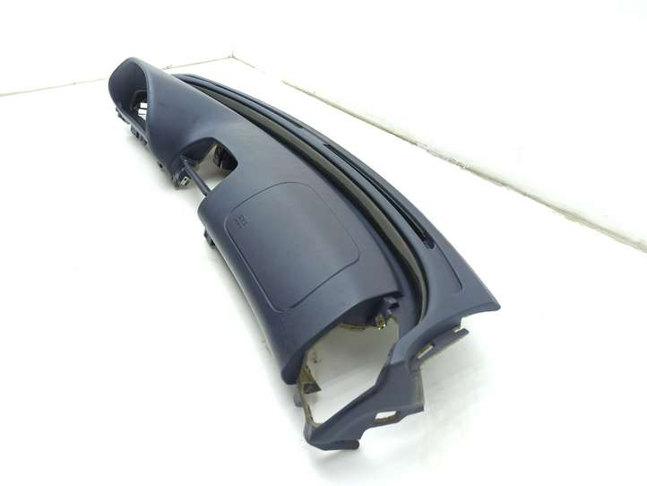 Mercedes-Benz CLK A208 (1997 - 2002)  A2086802087 Панель