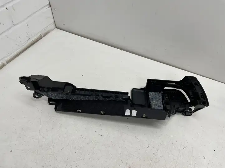 BMW 3 G20 G21 (2019 - ) 51477450725 Прочая отделка багажника — фото 2