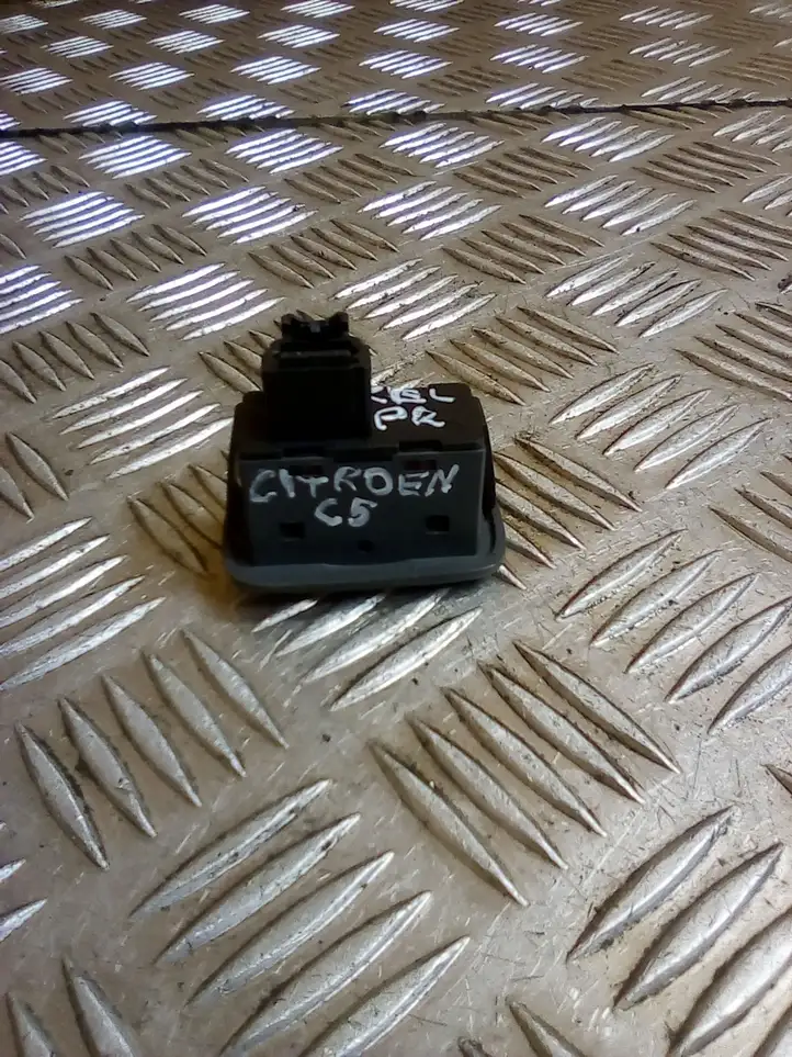 Citroen C5 (2001 - 2004) 96326947ZJ Блок кнопок стеклоподъемников — фото 3