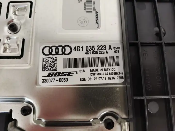 Audi A8 S8 D4 4H (2010 - 2014) 4G1035223A Усилитель звука — фото 2