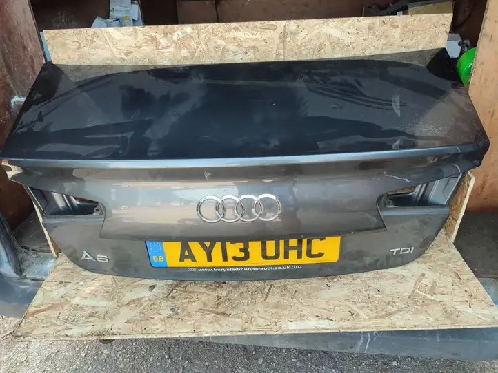 Audi A6 C7 (2011 - 2014) 4G5827569A Крышка багажника — фото 1
