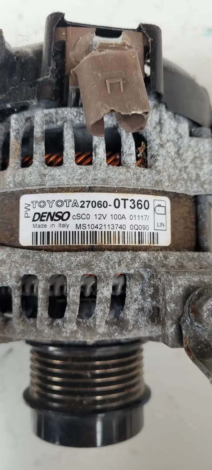 Toyota Avensis Verso (2004 - 2009) MS1042113740 Генератор — фото 2