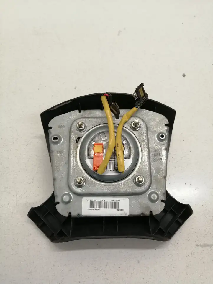 Toyota Avensis T250 (2006 - 2009) 61556050B Подушка безопасности руля — фото 2