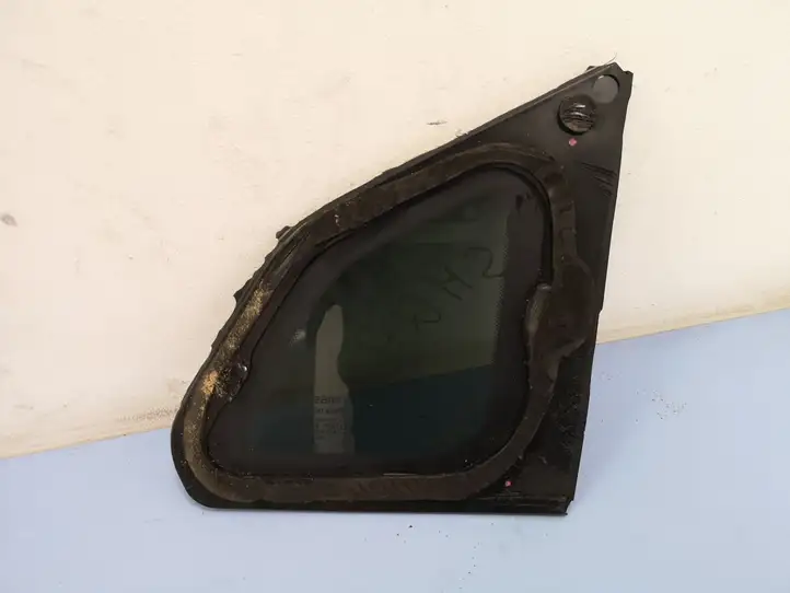 Nissan Qashqai (2013 - 2017) 833134EA0A Заднее боковое стекло — фото 2