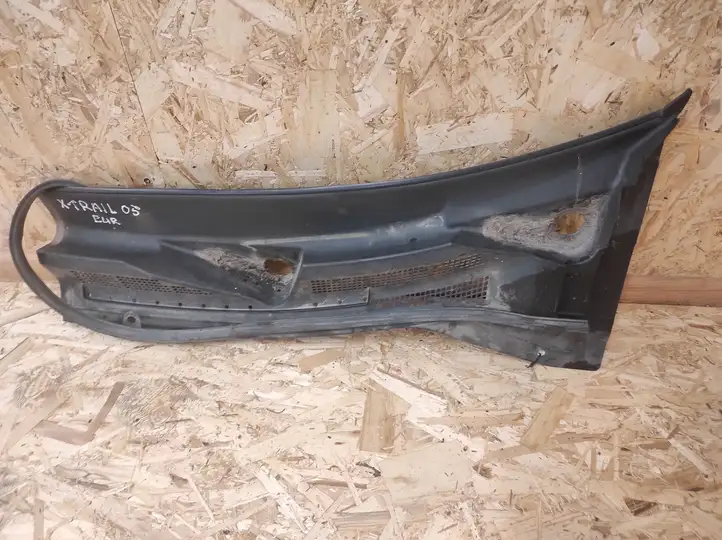Nissan X-Trail T30 (2001 - 2007) 668638H900 Жабо стеклоочистителей — фото 1