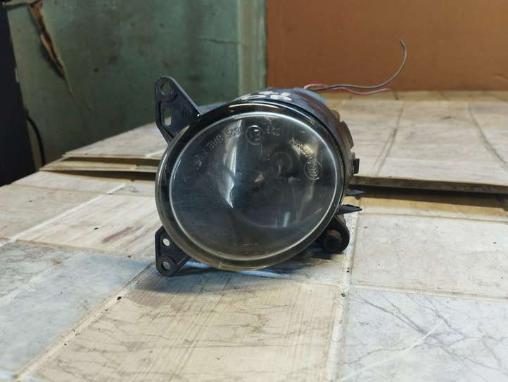 Mitsubishi Colt (2008 - 2012)  0305069002 Передняя противотуманная фара