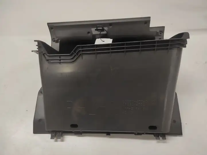 Toyota Prius (XW20) (2003 - 2009) 5555047040 Вещевой ящик — фото 3