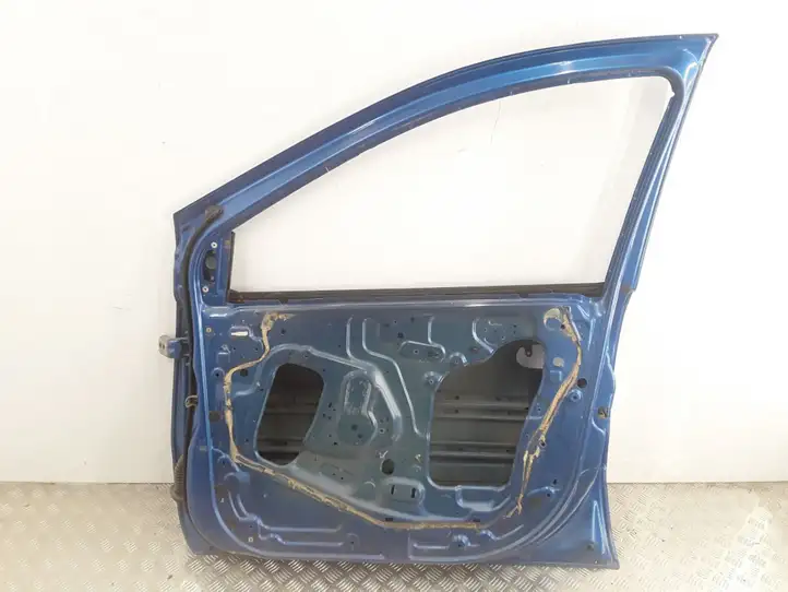 Nissan Almera (2000 - 2006) Дверь — фото 8
