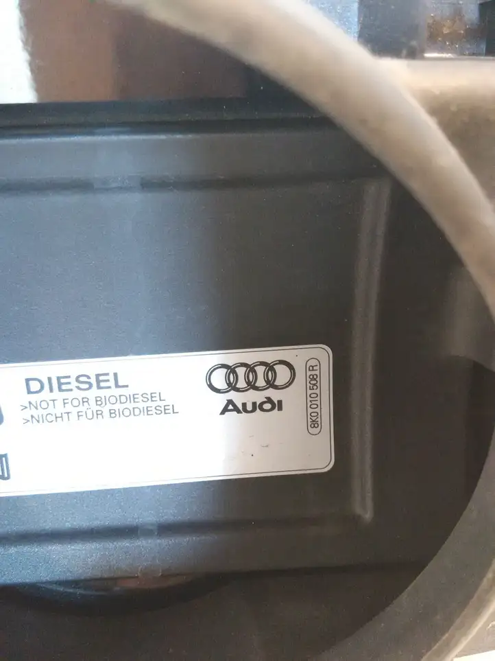 Audi A4 S4 B8 8K (2007 - 2011) 8K0010508R Крышка топливного бака — фото 5
