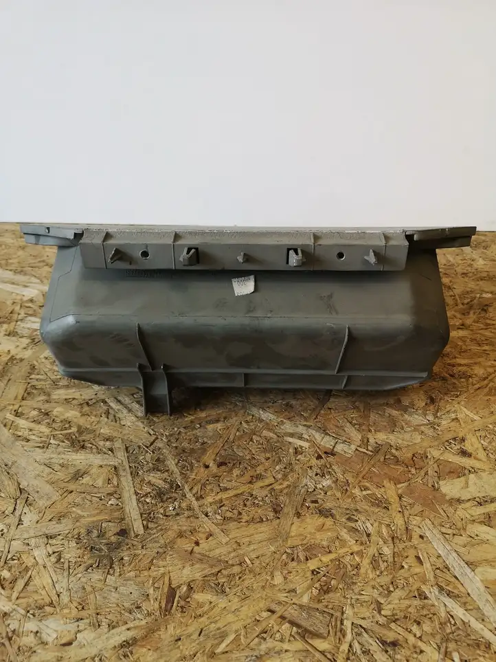 Renault Master II (2004 - 2010) 7700951872 Крышка бардачка — фото 3