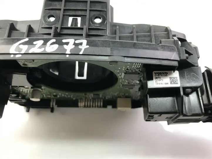 Volvo XC90 (2014 - 2019) 31674102 Кнопки на рулевом колесе — фото 4