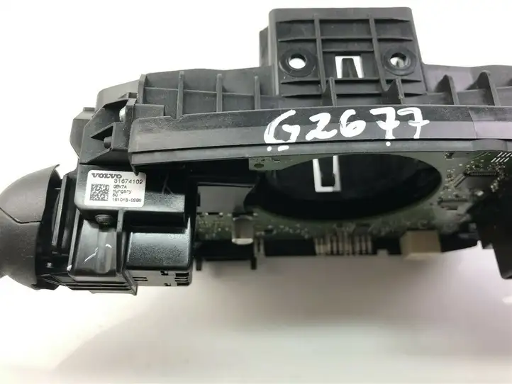 Volvo XC90 (2014 - 2019) 31674102 Кнопки на рулевом колесе — фото 5