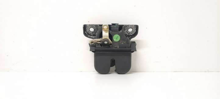 Audi A3/S3 8L (2000 - 2003)  8L0827520C Замок задней крышки