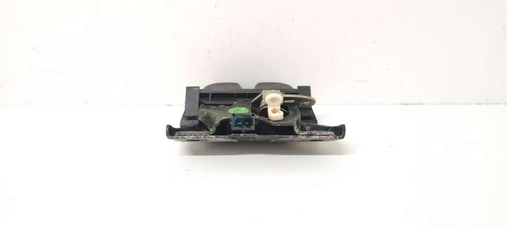 Audi A3/S3 8L (2000 - 2003)  8L0827520C Замок задней крышки