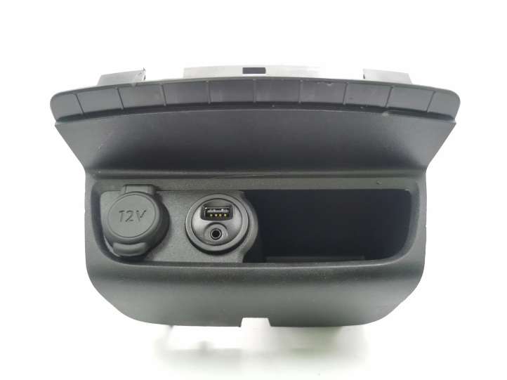 9664795277 Peugeot 2008 I USB jungtis