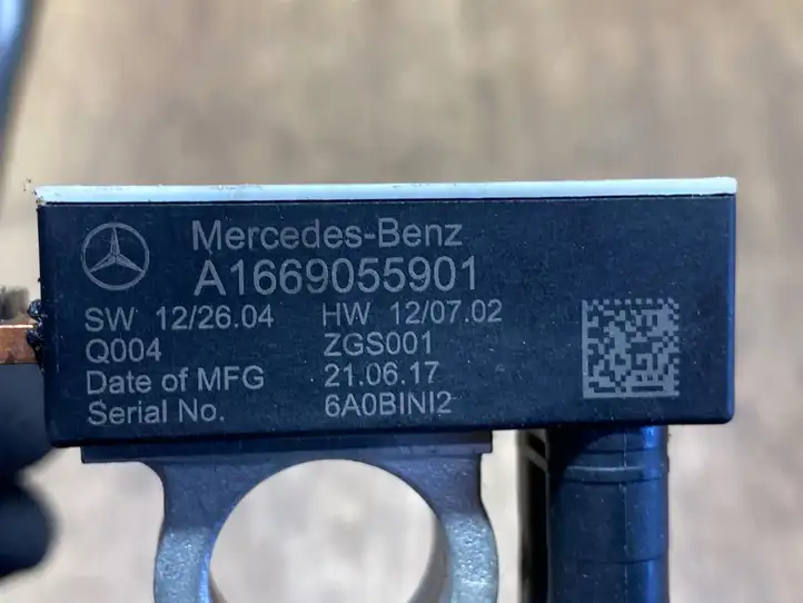 Mercedes-Benz GLE W166/C292 (2015 - 2019) A1669055901 Минусовой провод аккумулятора — фото 3