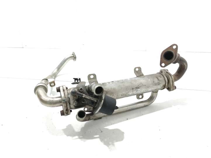 Volkswagen PASSAT B6 (2005 - 2010)  03G131512AE Охладитель EGR