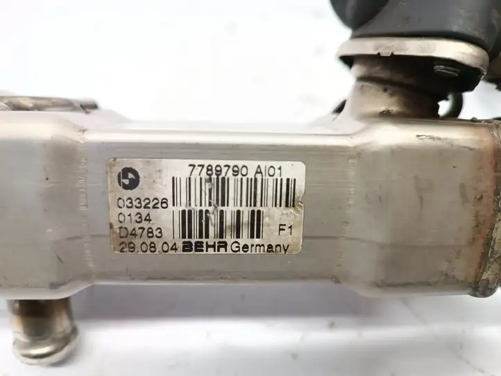 BMW 5 E60 E61 (2004 - 2010) 0332260134 Охладитель клапана EGR — фото 5