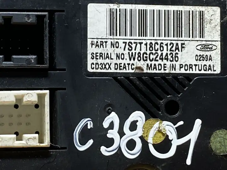 Ford Connect (2002 - 2007) 0259A Магнитола / мультимедийная система — фото 3
