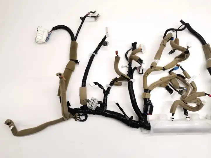 Nissan Leaf I (ZE0) (2010 - 2017)  240103NL1B Проводка панели