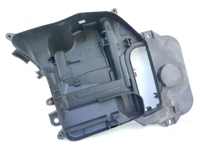 Audi A4 (2004 - 2009)  8E1907355C Ящик предохранителей (комплект)