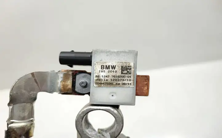 BMW 3 E92 E93 (2005 - 2014) 7616200 Минусовой провод аккумулятора — фото 3