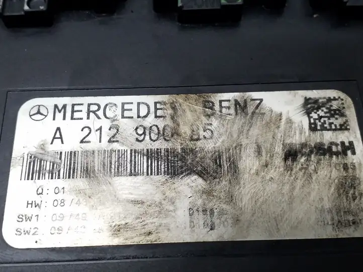 Mercedes-Benz E W212 (2009 - 2016) A2129008507 Блок предохранителей — фото 5