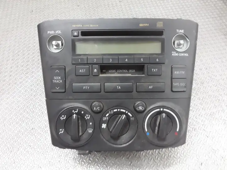 Toyota Avensis T250 (2003 - 2006) 8612005070 Магнитола / мультимедийная система — фото 1