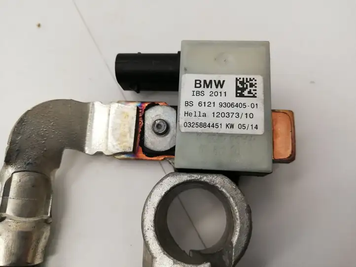 BMW 1 F20 F21 (2011 - 2019) 17712520 Минусовой провод аккумулятора — фото 3