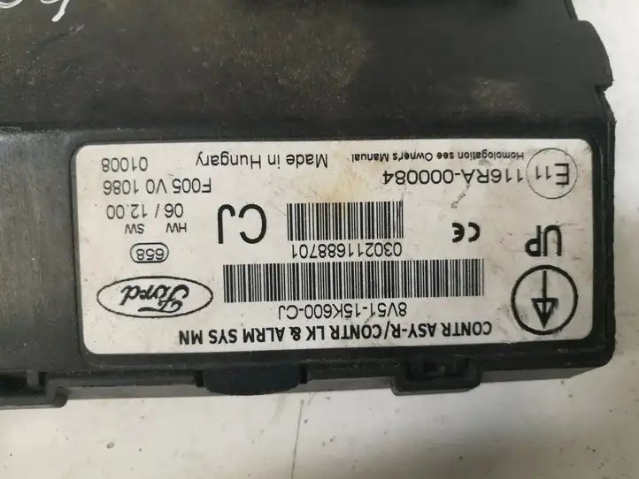 Ford Fiesta (2006 - 2008) 8V5115K600CJ Блок предохранителей (комплект) — фото 3