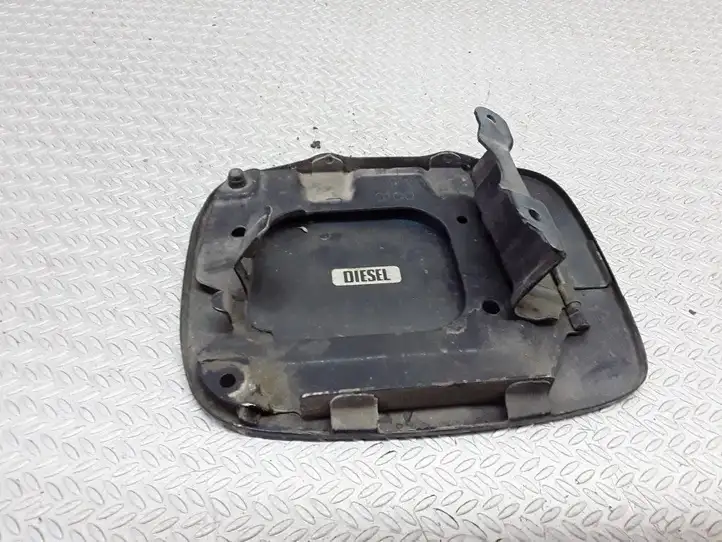 Mazda Premacy (1999 - 2005) Крышка топливного бака — фото 2