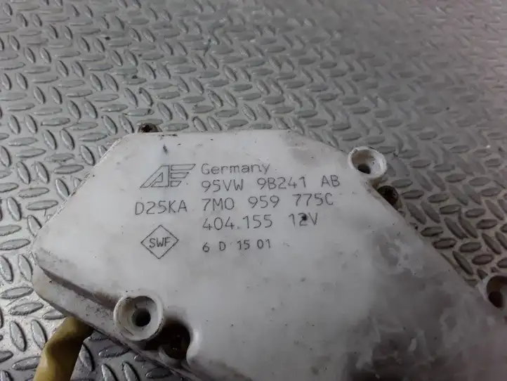 Ford Galaxy (2000 - 2006) 7M0959775C Замок крышки топливного бака — фото 2