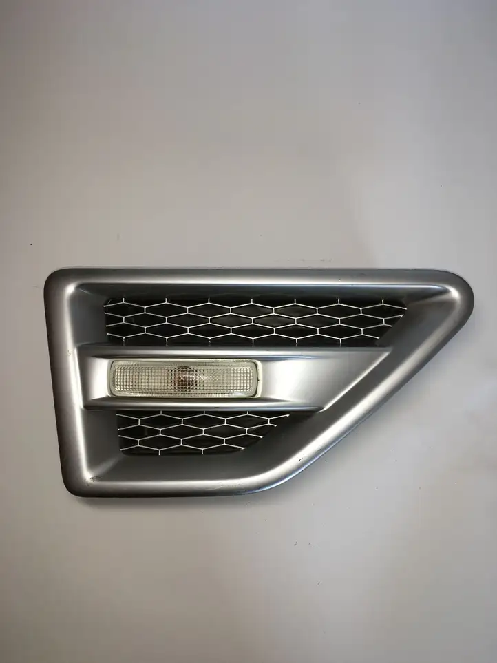 Land Rover Freelander 2 - LR2 (2006 - 2010) 6H52014K80BB Решетка в крыле — фото 3